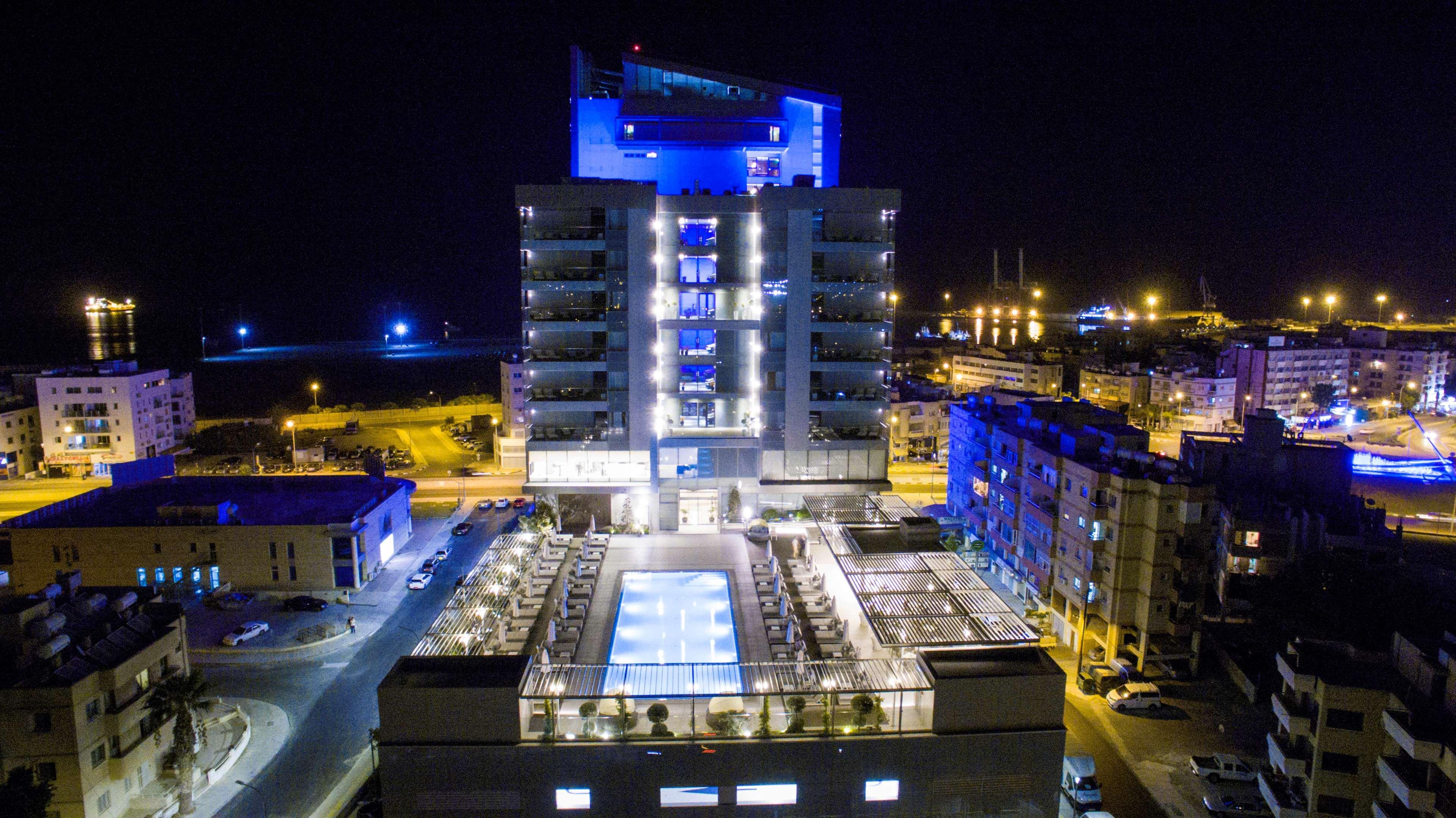 Radisson Blu Hotel, Larnaca Zewnętrze zdjęcie